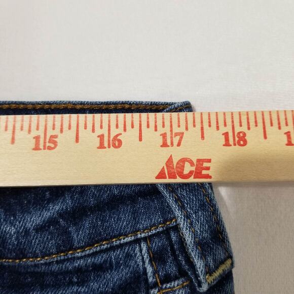 True Religion Jeans Womens 31x32 Ricki Relaxed Straight Patches Embroidered Plus - Picture 10 of 13